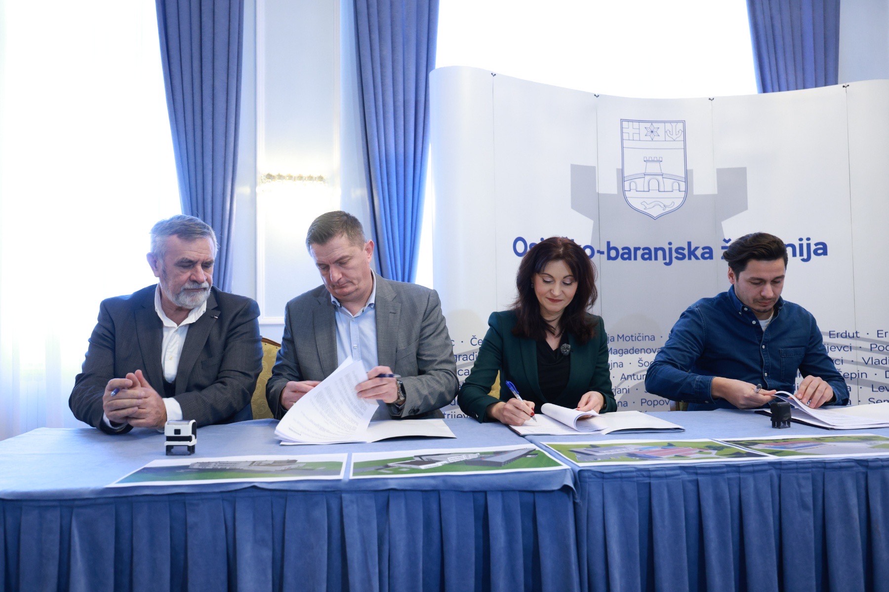 Potpisani ugovori s izvođačima radova na dogradnji i rekonstrukciji škola u Podgoraču i Valpovu